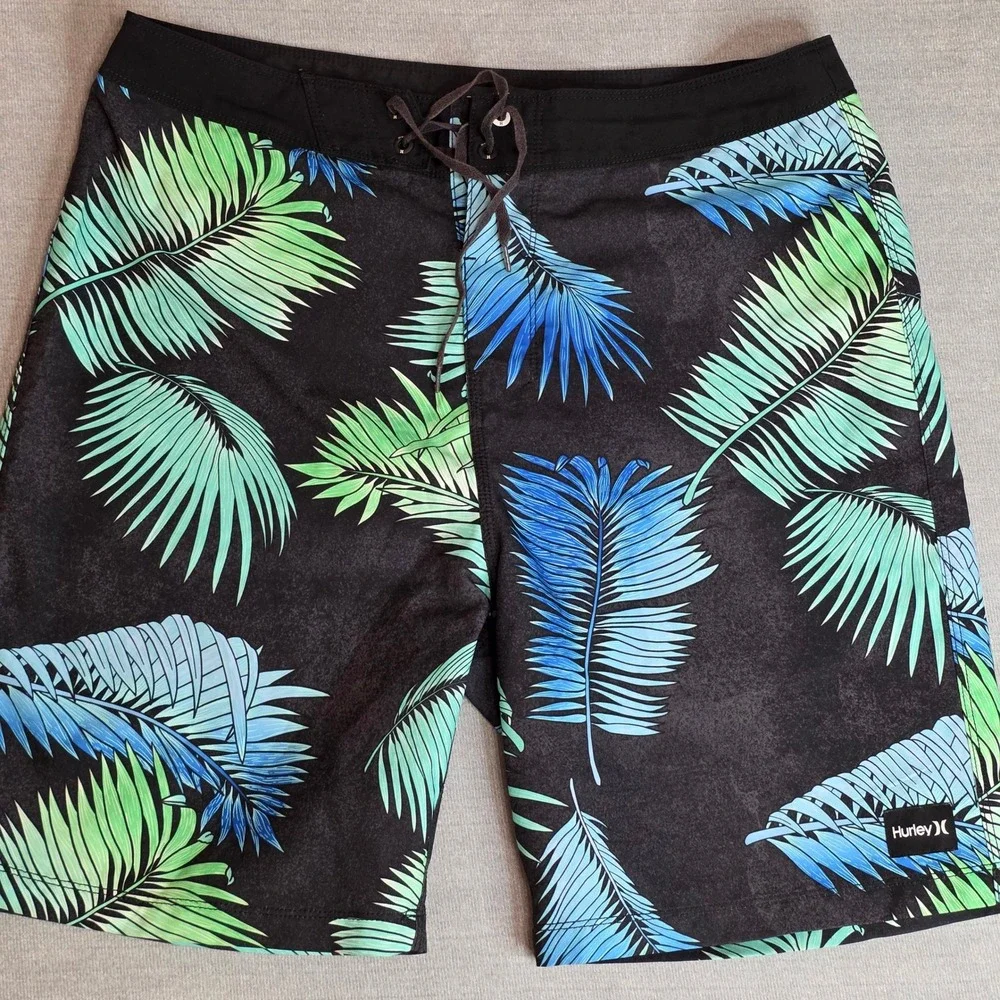 Lot of 2 Hurley Maui & Sons Board Shorts Mens 32 Black Tropical Striped Swim